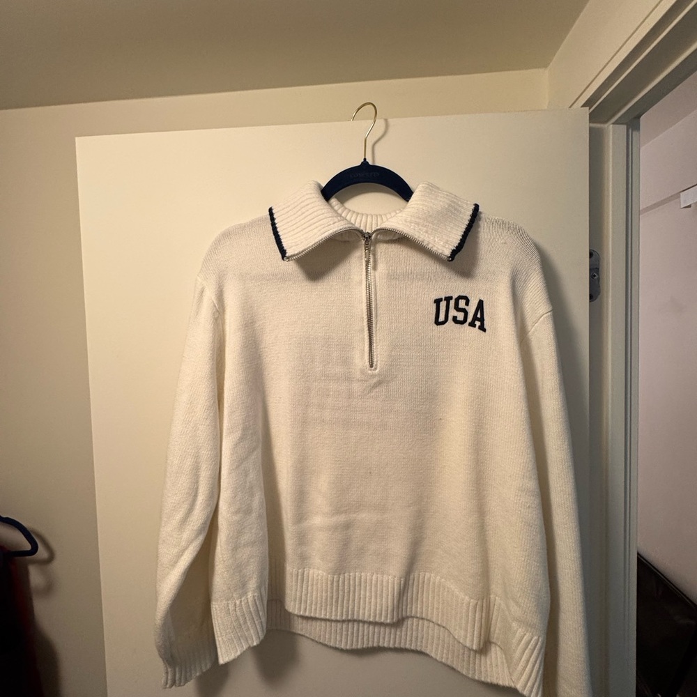 Hollister White Women's Zip Collar Sweater